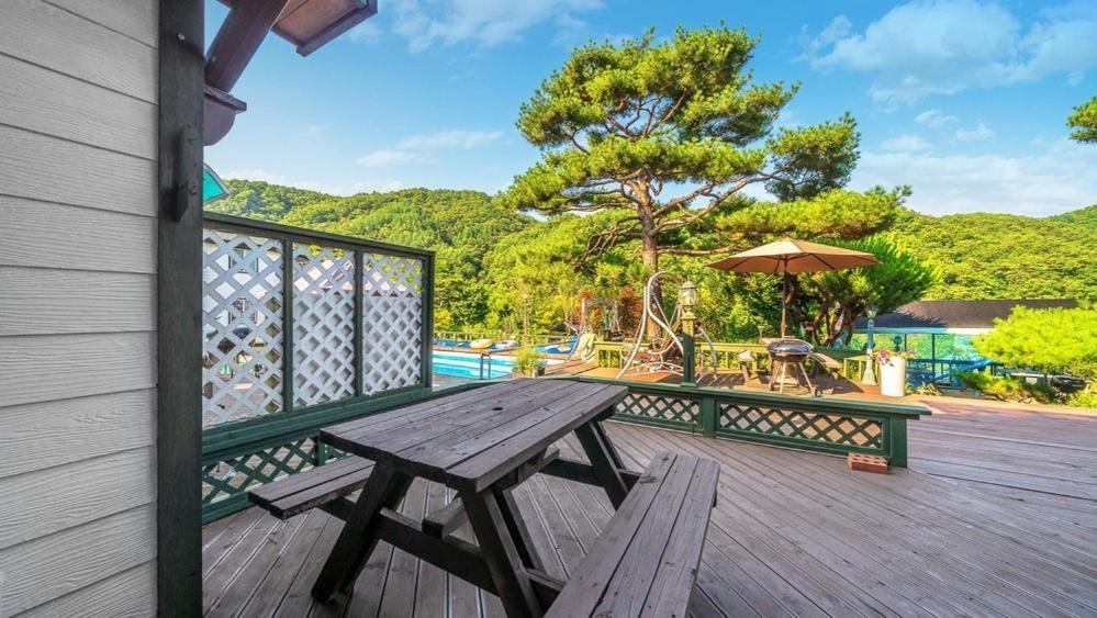 Tasha'S Garden Pet Friendly Pension Hongcheon Εξωτερικό φωτογραφία